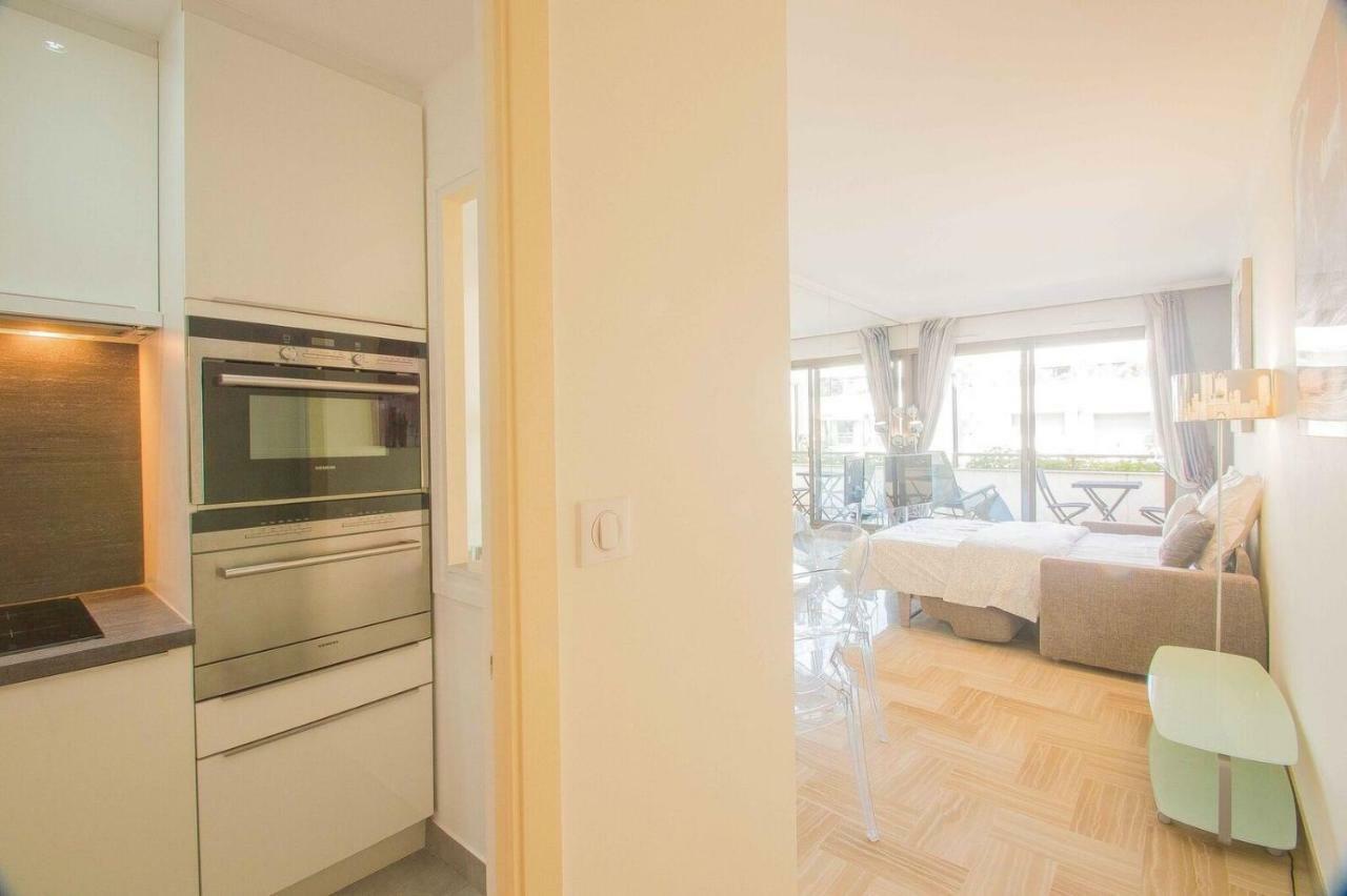 Cannes Conseil Immo, Grand Studio Terrasse Gray D'Albion Area -Four- Apartment Luaran gambar